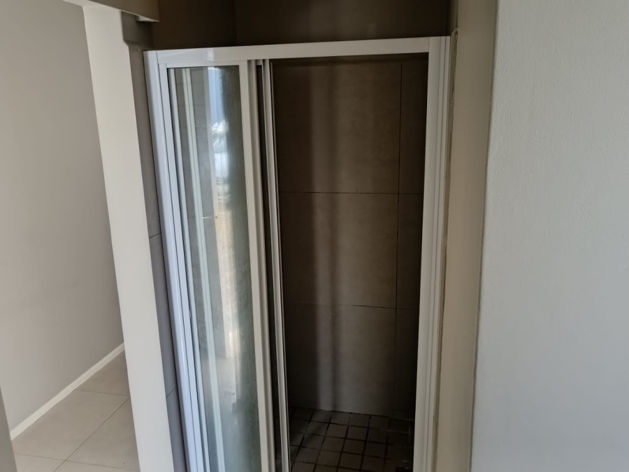 1 Bedroom Property for Sale in Nahoon Valley Park Eastern Cape